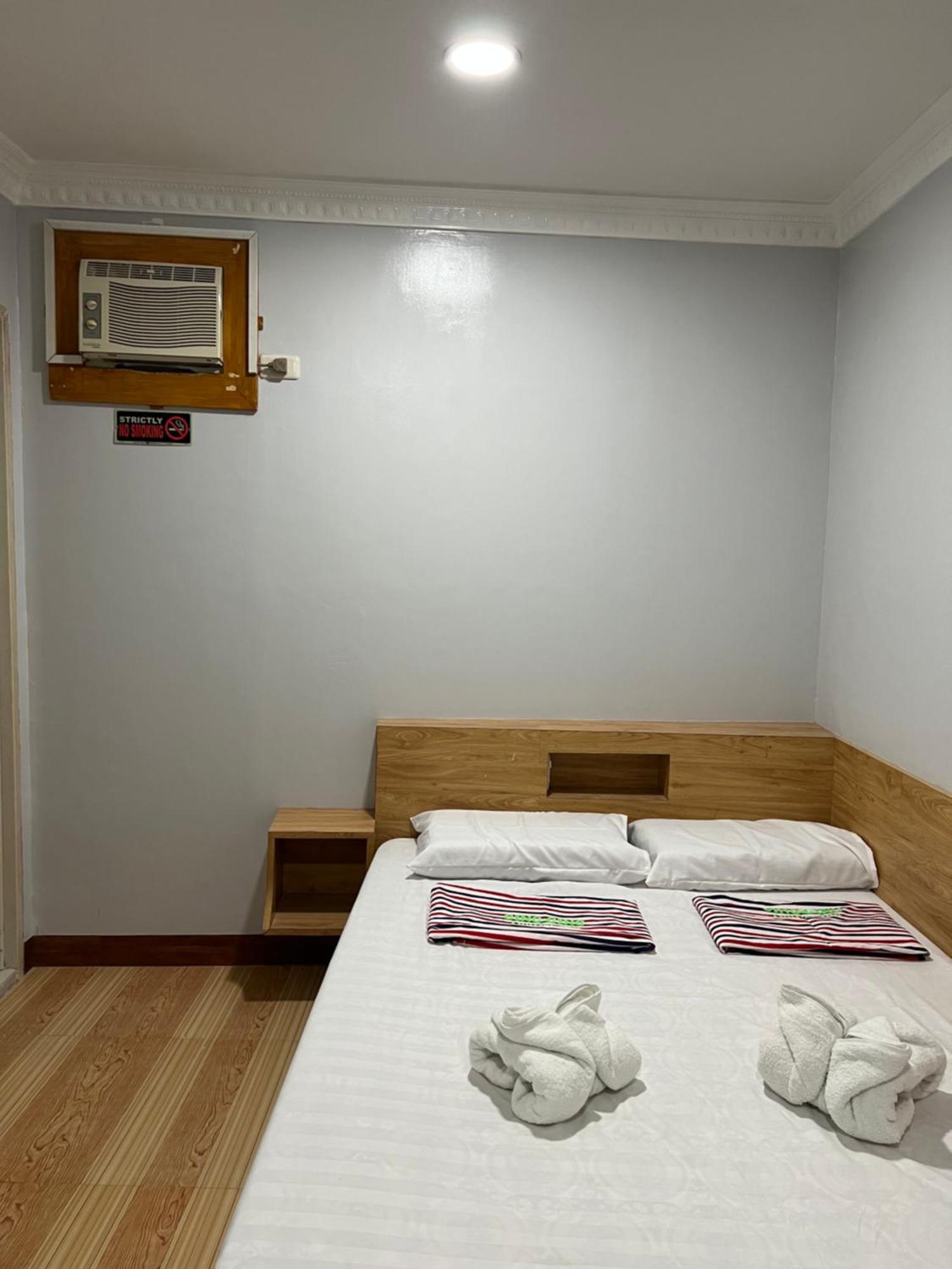 Ging-Ging Tourist Inn Badian Εξωτερικό φωτογραφία
